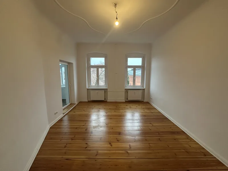 | 2-Zimmerwohnung mit Balkon und Wintergarten in Reinickendorf am S-Bhf. Schönholz (S1, S25,S26) — photo 1